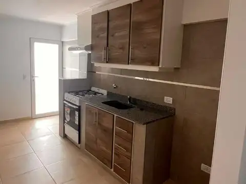 VENDE PROPIEDAD EN BLOCK