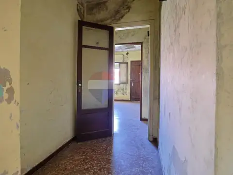Casa 5 ambientes con 1 baño