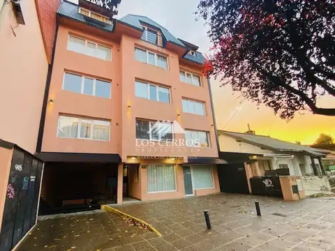 Departamento en venta en Bariloche Centro con vista al lago