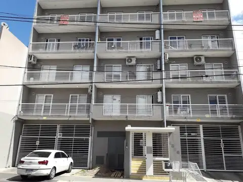 Departamento 2 Ambientes con cochera.