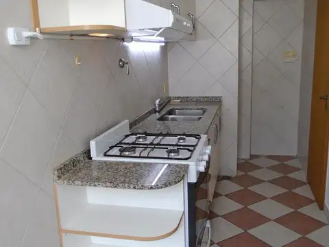 Departamento en Alquiler con 1 cocheras