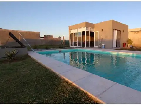 Casa Monoambiente con 1 baño