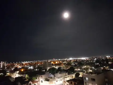 Monoambiente en Berazategui. Excelente estado.
