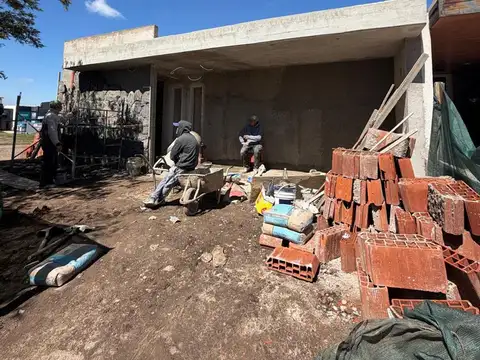 VENTA CASA 3 DORM UNA PLANTA DOCTA A ESTRENAR