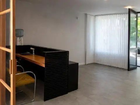 Oficina en Alquiler en City Bell, $ 1.400.000