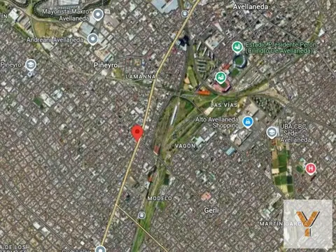 Santiago del Estero y Avenida Yrigoyen
