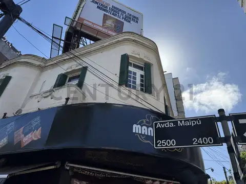 VENTA OFICINAS / DEPARTAMENTO 6 AMBIENTES EN ESQUINA EMBLEMÁTICA – OLIVOS CENTRO