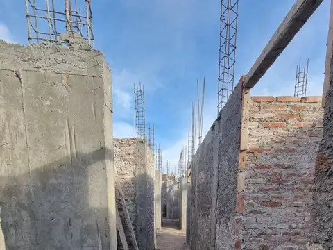 Venta Exclusiva Casa en Obra en Lar de Boedo