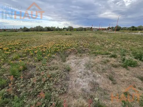 Terreno en Venta 27  mts Fondo