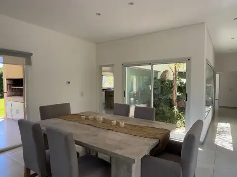 Casa en Alquiler 8 años