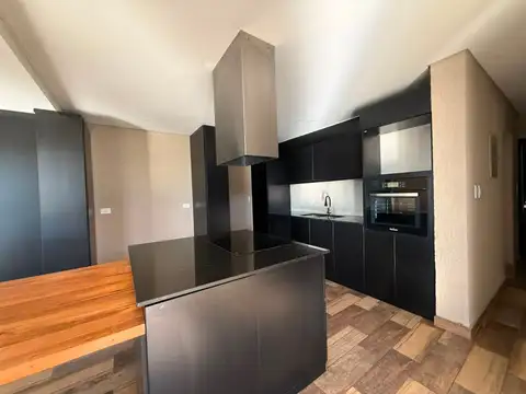 Casa en Alquiler en Las Heras, USD 2.100