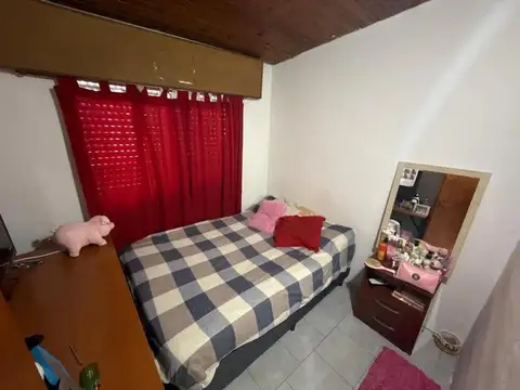 Depto Tipo Casa 4 ambientes con 2 baños
