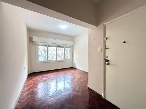 ALQUILER apartamento 2 Dorm., Patio, Pocitos