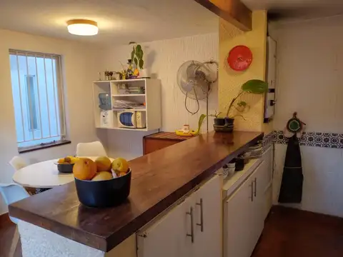 Departamento en venta de tres dormitorios con patio y terraza en ROSARIO -  PICHINCHA