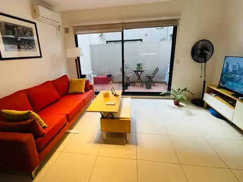 Departamento en duplex, 3 amb, patio,  Saavedra
