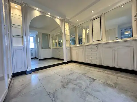 Departamento 5 ambientes con 3 baños