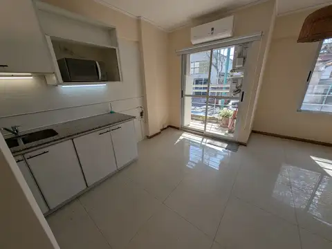 Departamento en Alquiler en Villa Urquiza, $ 850.000