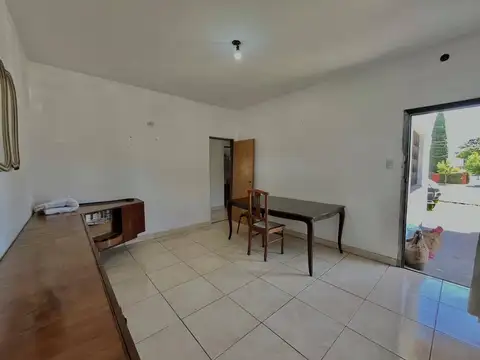 Casa en Alquiler en Bella Vista, $ 950.000