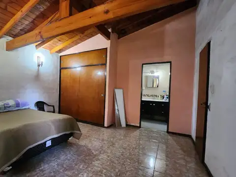 CASA QUINTA 4 AMBIENTES A LA VENTA EN TORTUGUITAS
