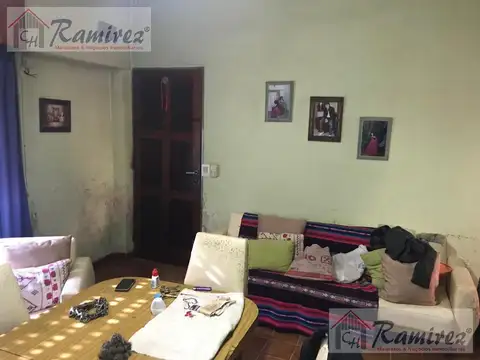Casa 3 ambientes con 1 baño
