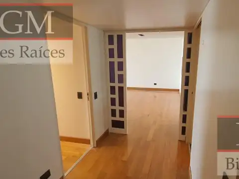 Departamento 5 ambientes con 3 baños
