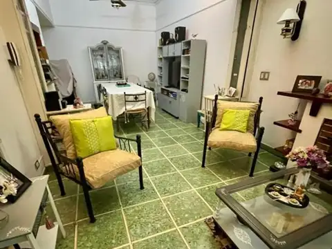 Depto Tipo Casa en Venta de 4 dormitorios