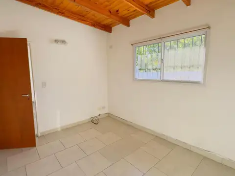 casa tipo ph en planta alta con terraza