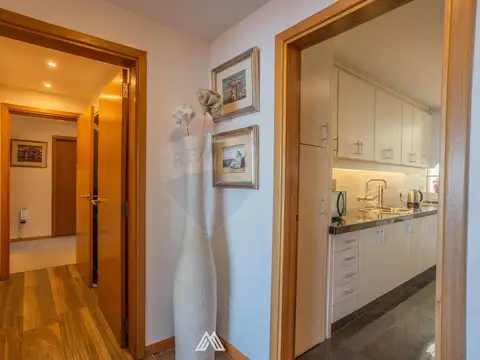 Departamento 6 ambientes con 3 baños