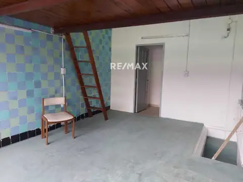 VENTA VIVIENDA MULTIFAMILIAR + LOCAL - PATERNAL