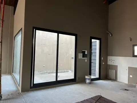Local en venta excelente ubicacion NUEVO ALQUILADO