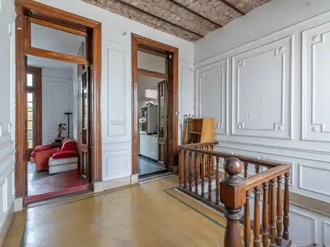Depto Tipo Casa en Venta 50 años
