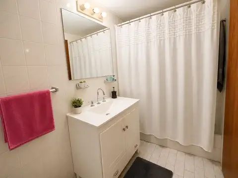 Casa en Venta en Flores, USD 160.000