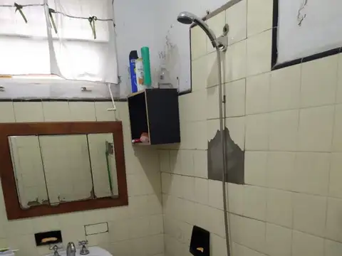 Casa en Venta en Rafael Calzada, USD 130.000