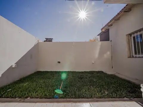 Casa en Venta al Este