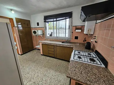 Depto Tipo Casa en Venta con 1 cocheras