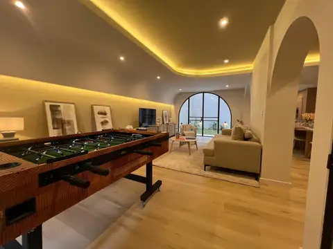 Casa 10 ambientes con 3 baños