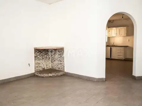 Depto Tipo Casa en Venta 49 años
