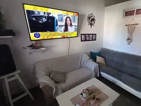 Casa 4 ambientes con 1 baño