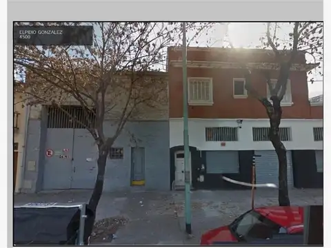 Galpon en Venta 27  mts Fondo