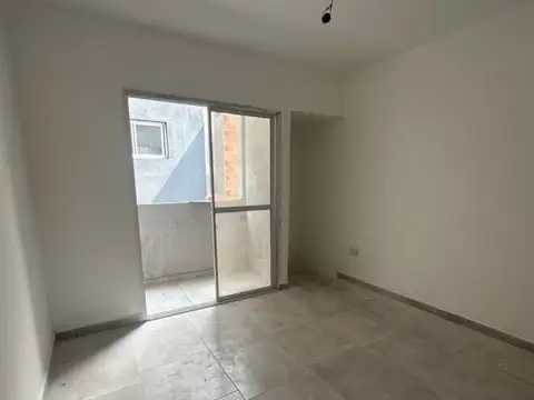 venta de departamento de 2 ambientes planta baja