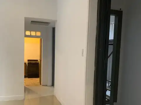 Depto Tipo Casa en Venta en Caballito Sur, USD 99.000