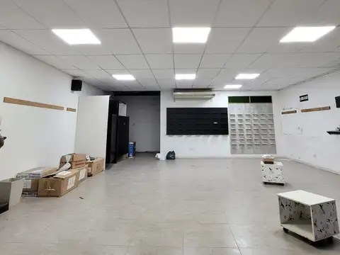 SE VENDE LOCAL COMERCIAL+DEPTO. INTERNO C/ COCHERA