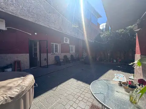 Depto Tipo Casa en Venta de 5 ambientes