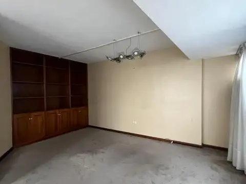 Oficina en Venta 36 años
