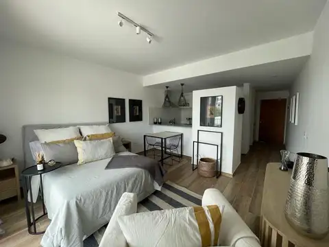 MONOAMBIENTE EN VENTA EN POZO EN LA PLATA
