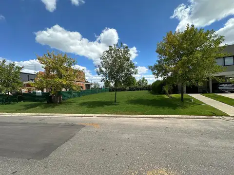 Terreno en Venta 16  mts Frente