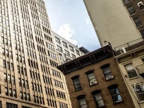 Teniente Héctor Vera, casi Concejal Vargas al 1100