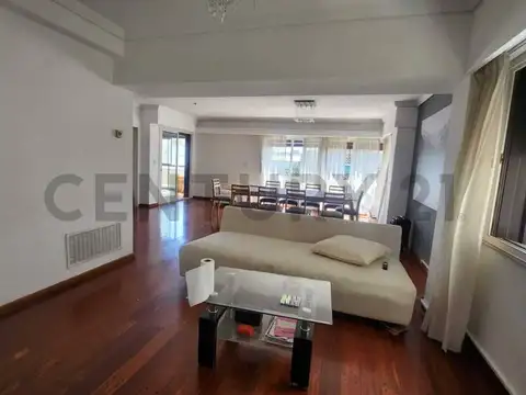 Departamento en Alquiler de 4 dormitorios
