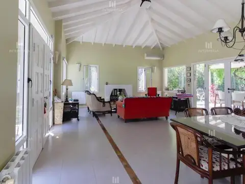 Casa en Alquiler Temporal en El Aromo, USD 3.500