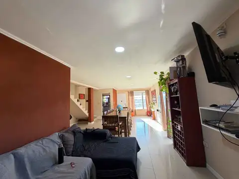 Depto Tipo Casa en Venta en Bahía Blanca, USD 175.000
